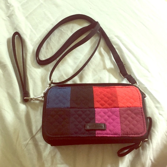 Vera Bradley RFID All in one crossbody - Picture 1 of 5